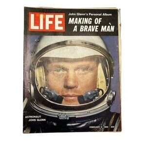 Vintage LIFE Magazine February 2 1962 John Glenn Astronaut Space Issue